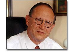 Ingeniería de Software comienza proceso de internacionalización