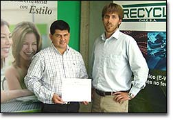 Iogear suscribe convenio con Reclycla Chile para reciclar su basura electrónica
