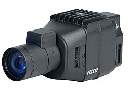 Pelco y E y D introducen versátil cámara IP