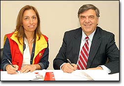 ADEXUS entrega soporte a consultorios y escuelas de Peñalolén
