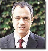 Antonio Dávila, Académico de la Escuela de Negocios de la Universidad de Navarra: “La innovación requiere creatividad, pero también disciplina para convertir las ideas en valor”