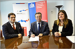 Ministerio de Economía firma convenio sobre Internet y emprendimiento con instituto alemán