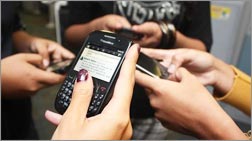 Venta de teléfonos inteligentes se duplicó en Brasil en 2013