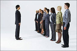 Consultora revela desafíos de las jefaturas actuales