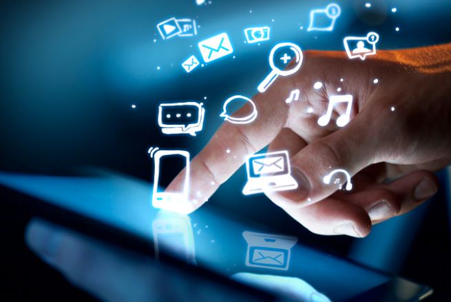 EE.UU. propone considerar Internet servicio público y reforzar su regulación