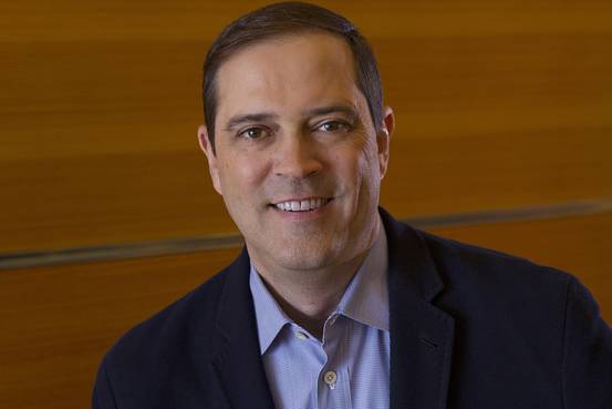 Chuck Robbins es nombrado nuevo CEO de Cisco