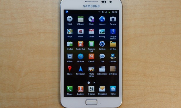 Samsung podría presentar la “phablet” Galaxy Note 5 a mediados de agosto