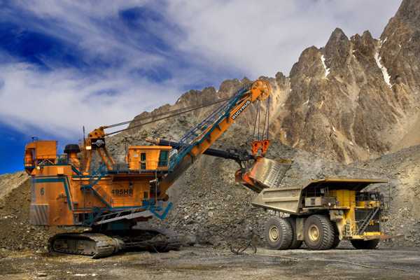 TOTVS brinda su oferta de gestión empresarial al sector minero