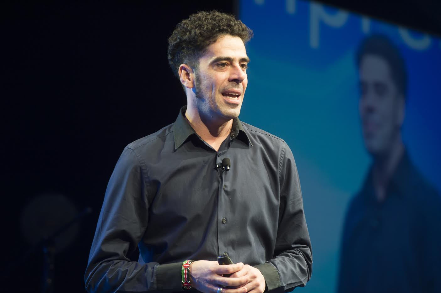 Entel Empresas culminó gira nacional con exposición de Gabriel Gurovich