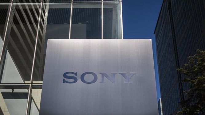 Unión Europea multa a Sony, Panasonic y Sanyo por pactar precios de baterías
