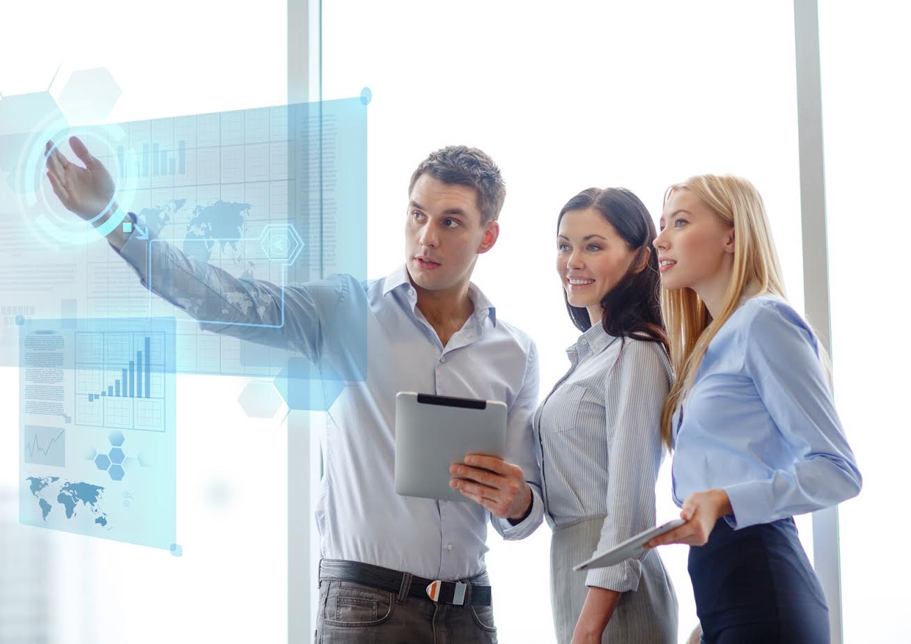 Tecnocom presenta su unidad de negocio para la transformación digital