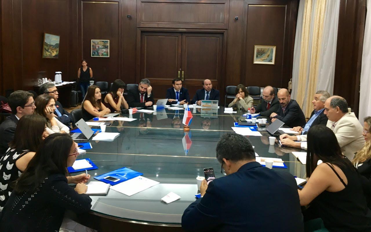 Autoridades chilenas viajaron a Argentina para conocer programa de capital humano TI