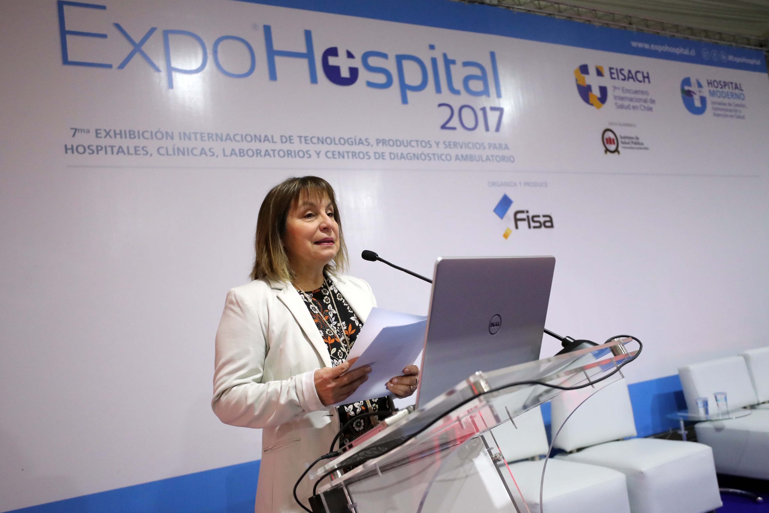 Directora Nacional de Fonasa: “La salud se enfrenta al desafío de dar el salto definitivo hacia lo digital”