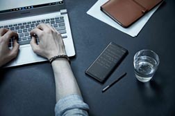 5 formas en que el celular puede simplificar tu rutina en el trabajo