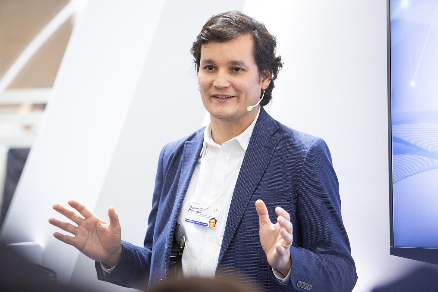 Ingeniero chileno es destacado entre las 10 promesas científicas mundiales