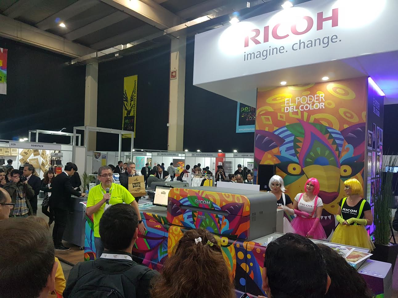 Ricoh presenta equipos que potencian oportunidades para la industria gráfica