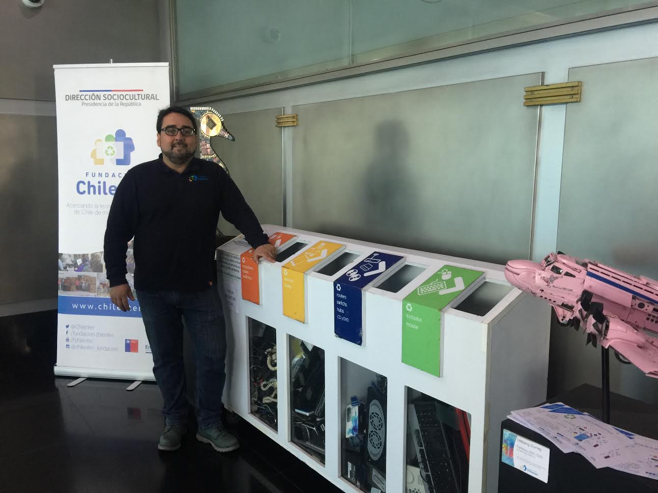 Una tonelada de residuos electrónicos logra acopiar campaña