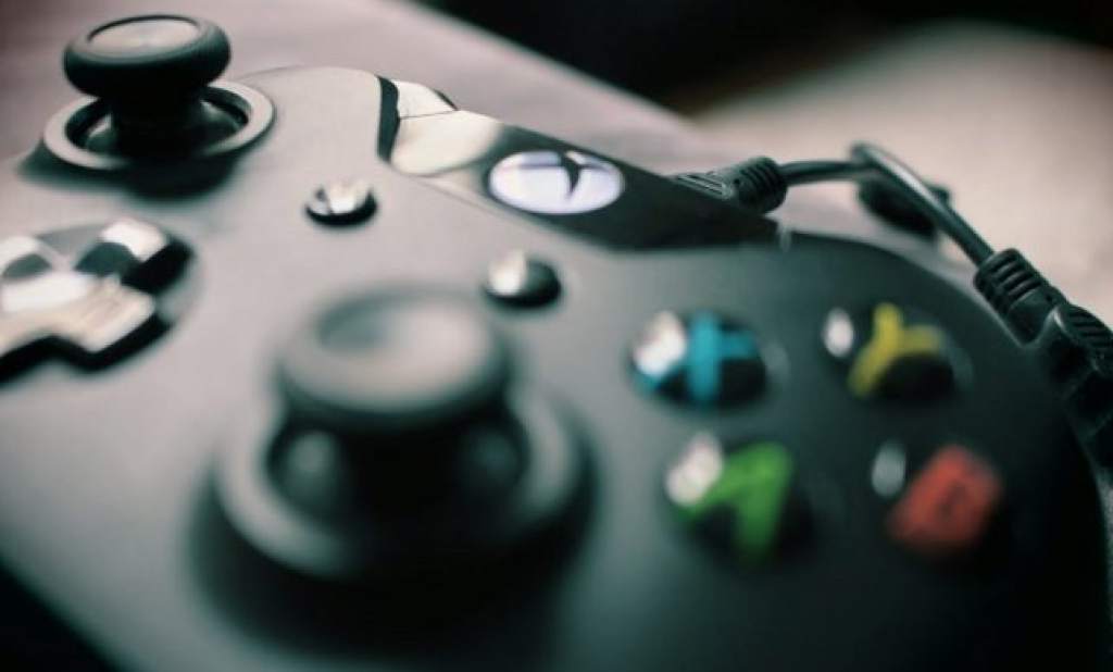 Microsoft compra dos estudios de videojuegos