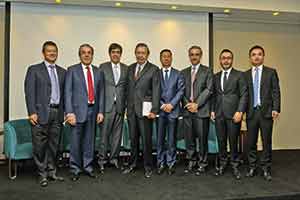 Lanzan libro que revela el misterio detrás de Huawei