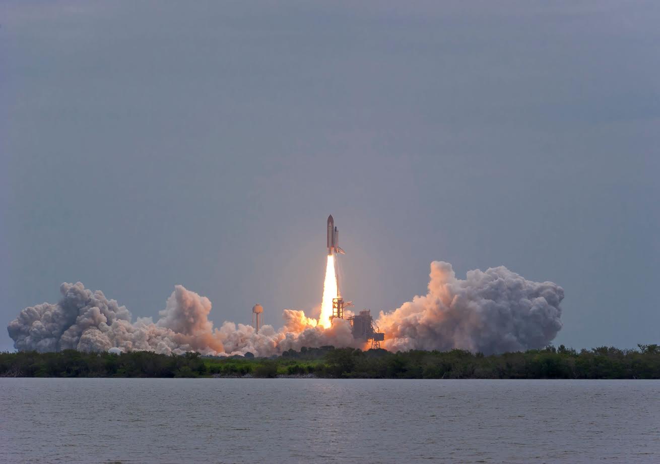 IBM Services festeja llegada del hombre a la luna