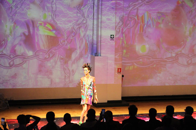 “Desfile Cosmos” organizado por Epson se inspira en la astronomía