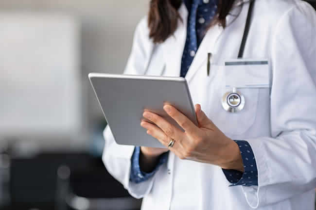 Firma electrónica permite la emisión de recetas médicas online