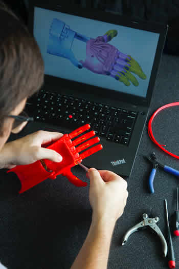 Invitan a postular a programa de aceleración digital para emprendedores