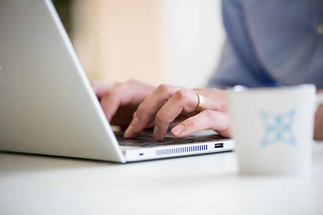 Elenia: Promoviendo la digitalización a través de la robótica con Sisua Digital