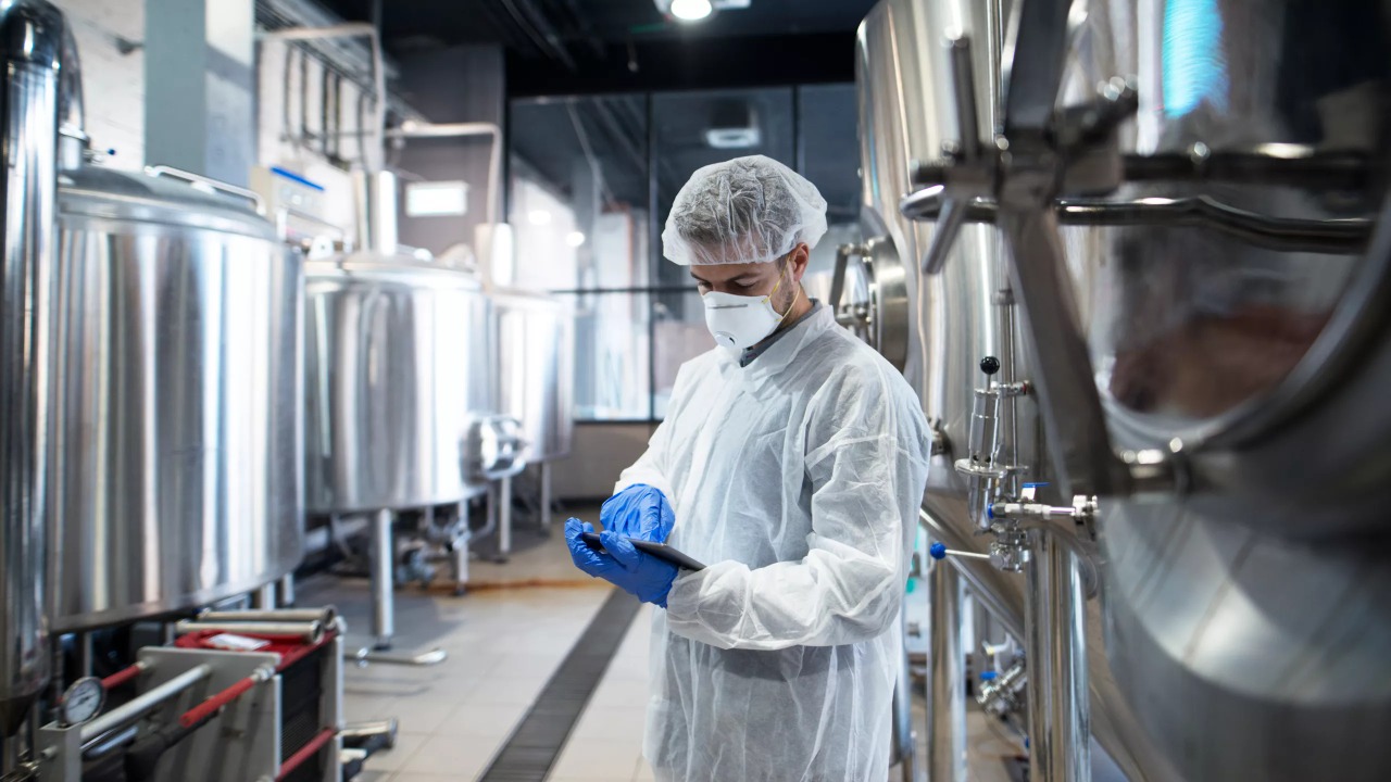 Cómo reducir costos de mantenimiento y mano de obra con transformación digital