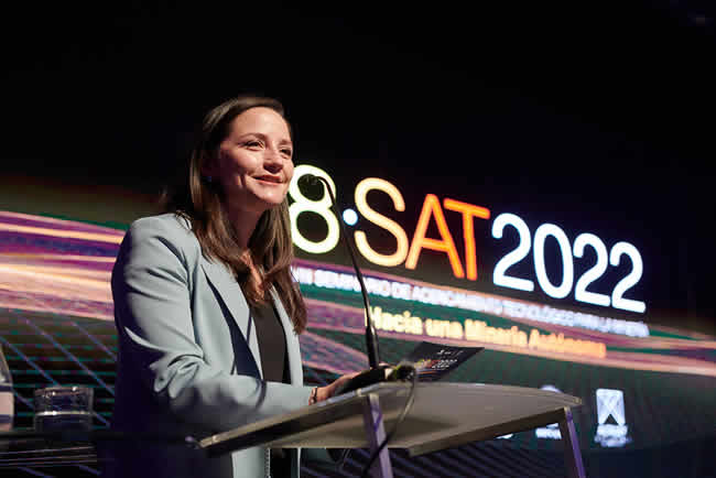 NTT participó en 8SAT para acercar la tecnología al sector minero