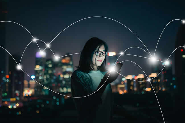 La tecnología eSIM impulsa a operadores móviles a monetizar