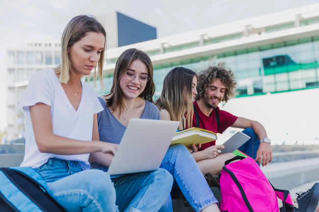 Las nuevas generaciones de estudiantes prefieren carreras tecnológicas