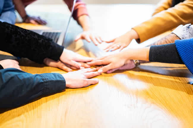 Los perfiles laborales +50 también pueden combatir la escasez de talento TI