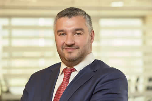 Latinoamérica tiene un déficit de talento digital del 48%