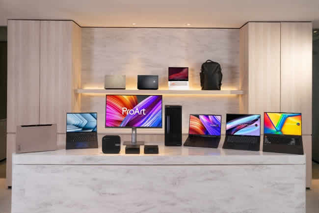 ASUS exhibe los primeros laptops OLED 3D en la feria CES 2023