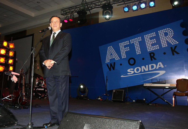 Andrés Navarro deja la presidencia de SONDA