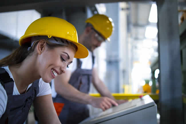 Importancia de la tecnología y la autogestión para mejorar el rendimiento laboral