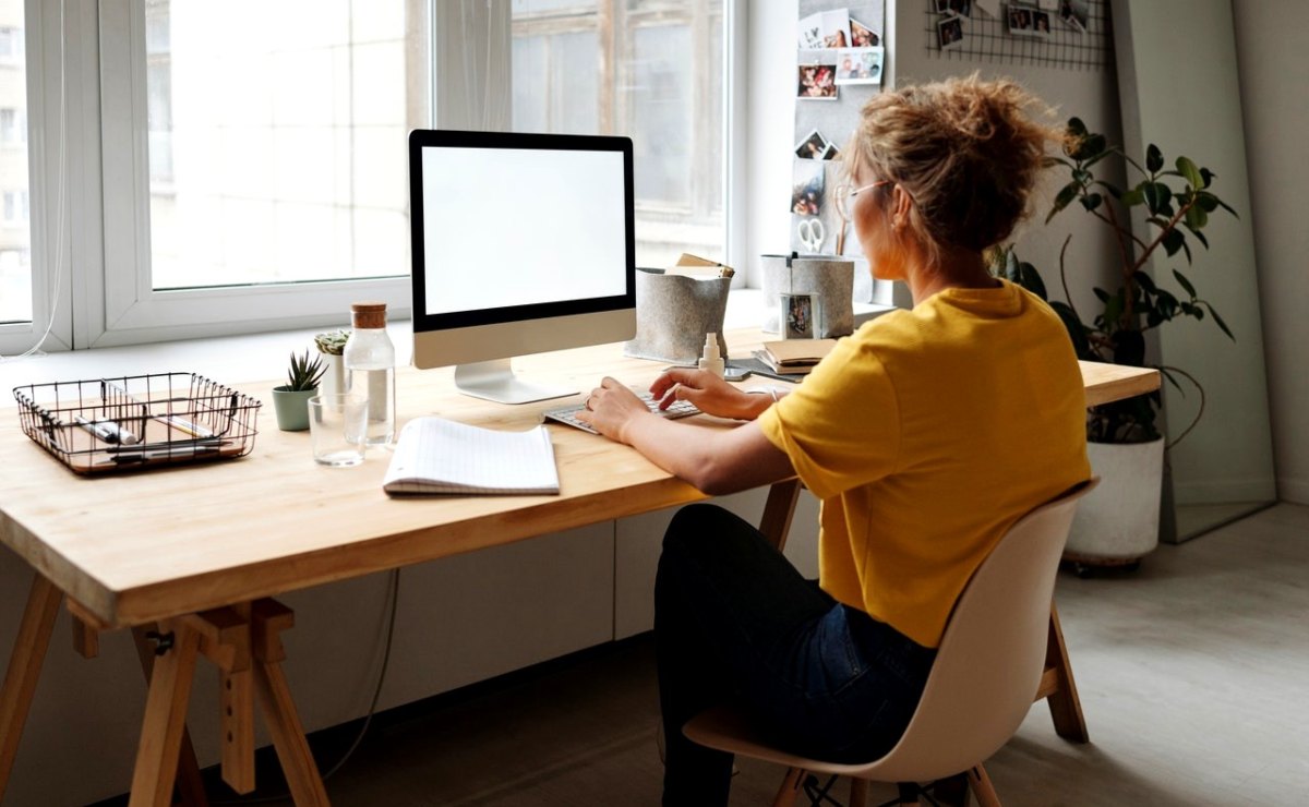61% de los trabajadores considera que la eficiencia aumenta con el teletrabajo