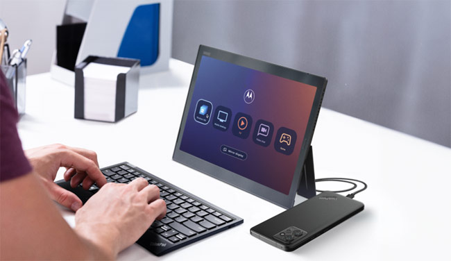 Motorola se asocia con Microsoft para llevar nuevas funciones al Lenovo ThinkPhone