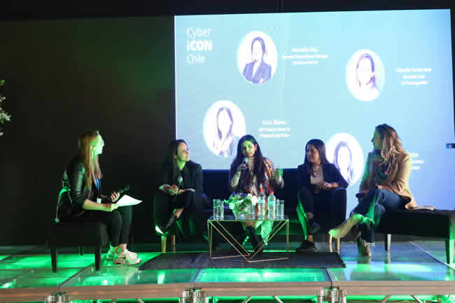 Panel de mujeres analiza rol de la ciberseguridad en la privacidad de datos personales