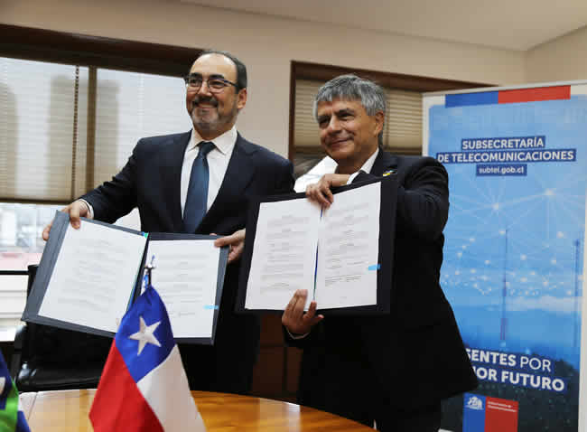 Firman colaboración para desarrollar estudio de factibilidad de cable antártico