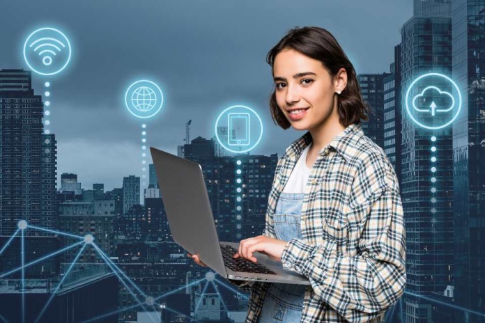 Bootcamp de programación para jóvenes de escasos recursos potencia habilidades verdes